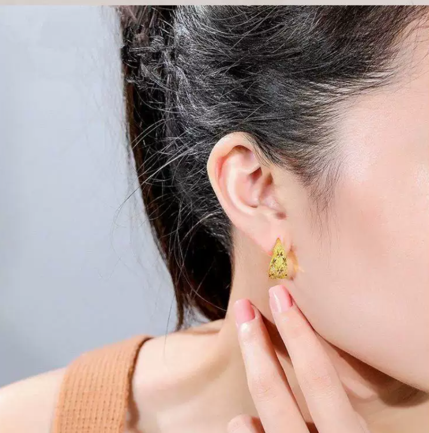 Sand Gold Baby's Breath Earrings