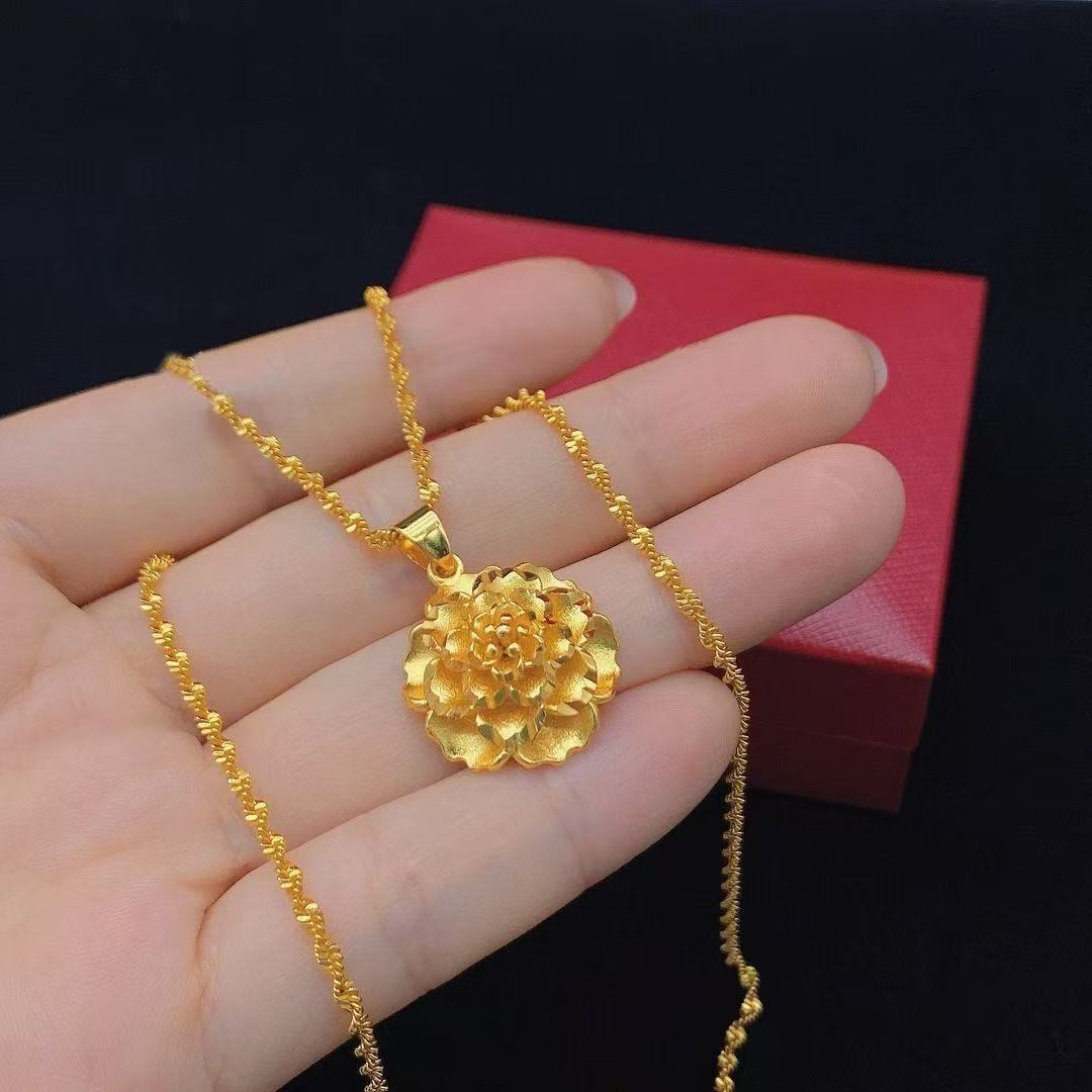 Gold Blooming Peony Pendant Necklace – 3D Sculpted Floral with Twisted Chain